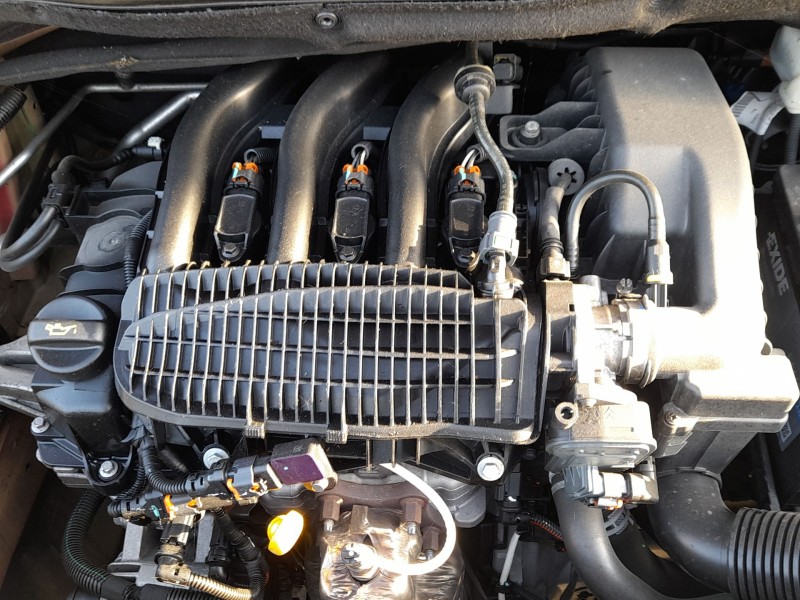 Recambio de motor completo para peugeot 208 i (ca_, cc_) 1.2 vti 82 referencia OEM IAM HM01 1627122980 
