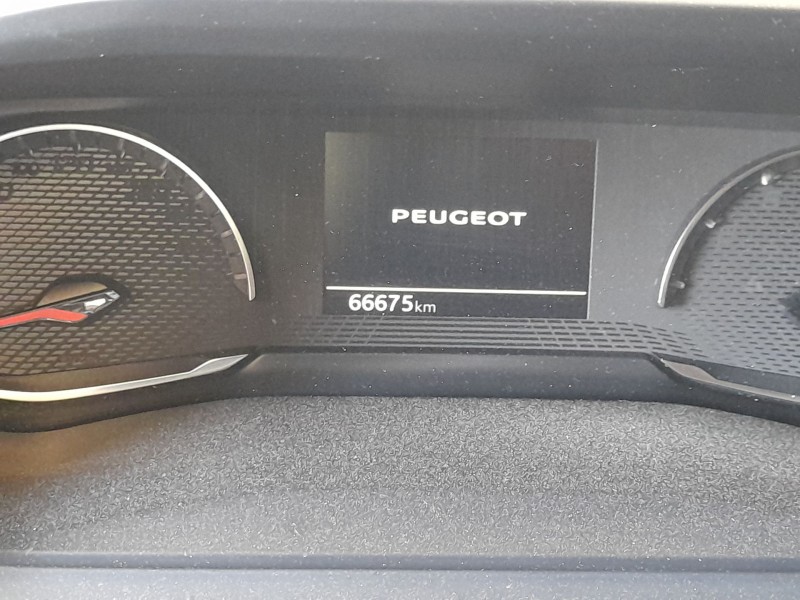 peugeot 208 ii (ub_, up_, uw_, uj_) del año 2023