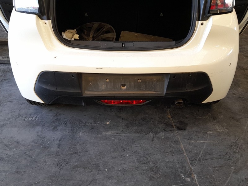 Recambio de paragolpes trasero para peugeot 208 ii (ub_, up_, uw_, uj_) 1.2 puretech 100 referencia OEM IAM 164979801T  