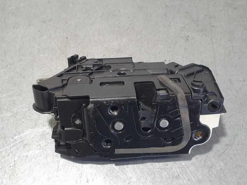Recambio de cerradura puerta trasera derecha para volkswagen tiguan (5n1) advance bluemotion referencia OEM IAM 5N0839016G  6 PI