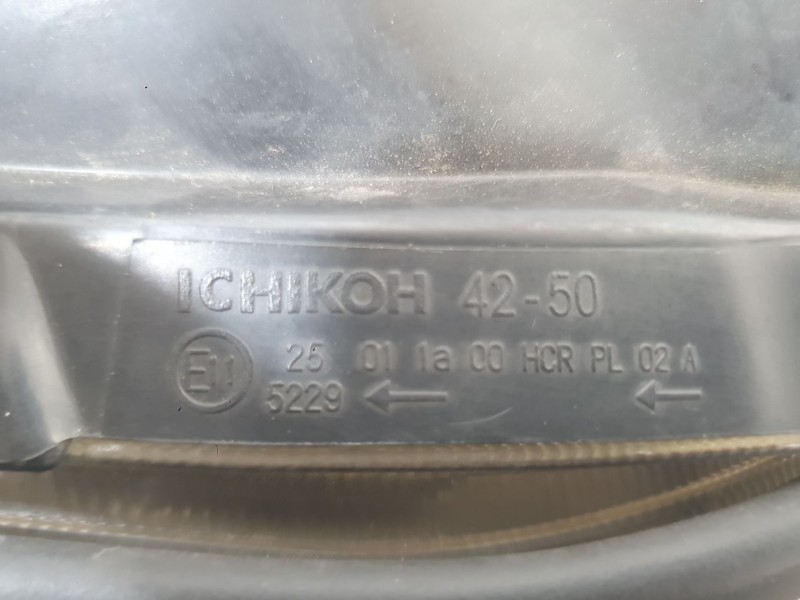 Recambio de faro derecho para toyota rav 4 iii (_a3_) 2.0 (zsa35_) referencia OEM IAM 8113042311  
