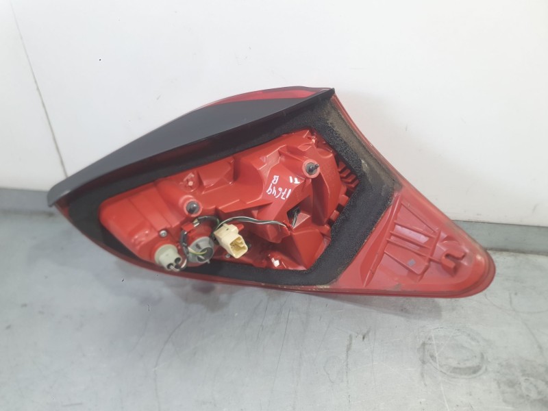 Recambio de piloto trasero izquierdo para toyota rav 4 iii (_a3_) 2.0 (zsa35_) referencia OEM IAM 8156142091  