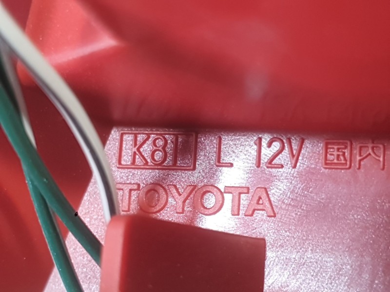 Recambio de piloto trasero izquierdo para toyota rav 4 iii (_a3_) 2.0 (zsa35_) referencia OEM IAM 8156142091  
