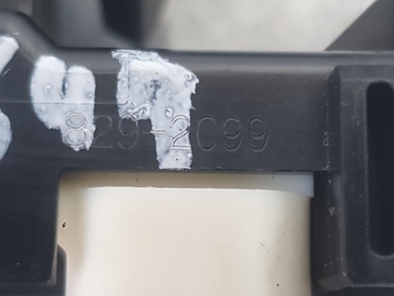 Recambio de mando elevalunas delantero derecho para toyota rav 4 iii (_a3_) 2.0 (zsa35_) referencia OEM IAM 848100D030  