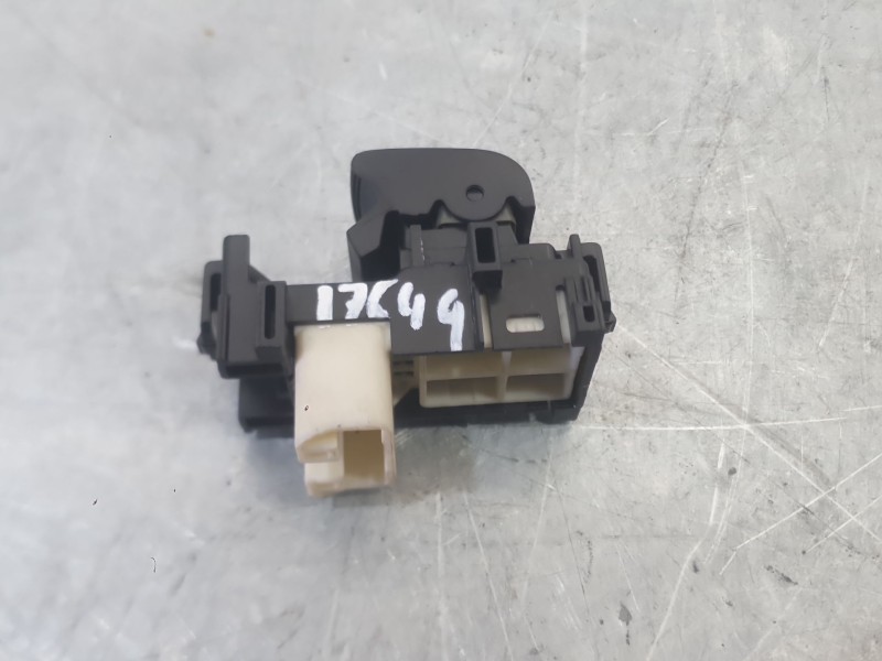 Recambio de mando elevalunas trasero izquierdo para toyota rav 4 iii (_a3_) 2.0 (zsa35_) referencia OEM IAM 848100D030  