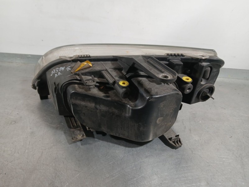 Recambio de faro derecho para ford focus c-max (dm2) 2.0 tdci referencia OEM IAM 1347459  