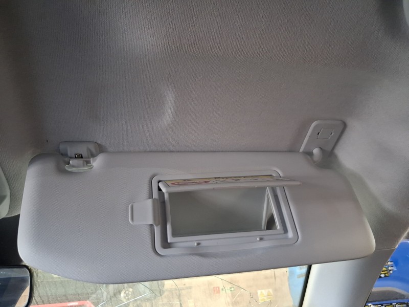 Recambio de parasol derecho para peugeot 208 ii (ub_, up_, uw_, uj_) 1.2 puretech 100 referencia OEM IAM 98100 07PR  