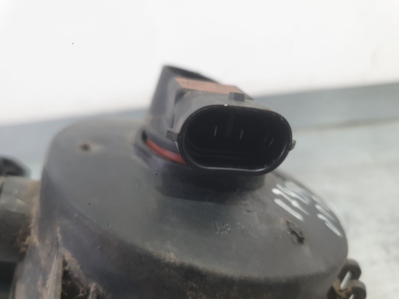 Recambio de faro antiniebla derecho para bmw 1 (f20) 116 d referencia OEM IAM 63177248912  