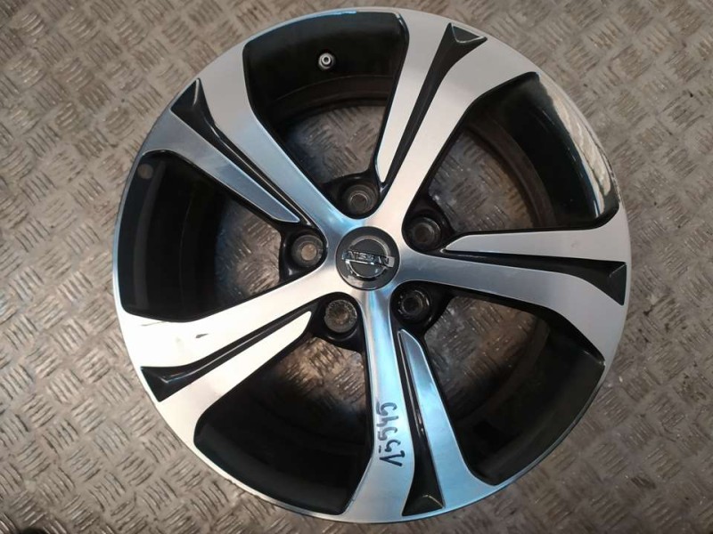 Recambio de juego llantas aluminio para nissan pulsar (c13) acenta referencia OEM IAM 6.5X16 5 TORN ET40 ALUMINIO 