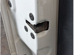 CERRADURA PUERTA DELANTERA IZQUIERDA A4157200235 