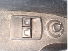 MANDO ELEVALUNAS DELANTERO IZQUIERDO A4158202610 C/MANDO RETROVISOR 