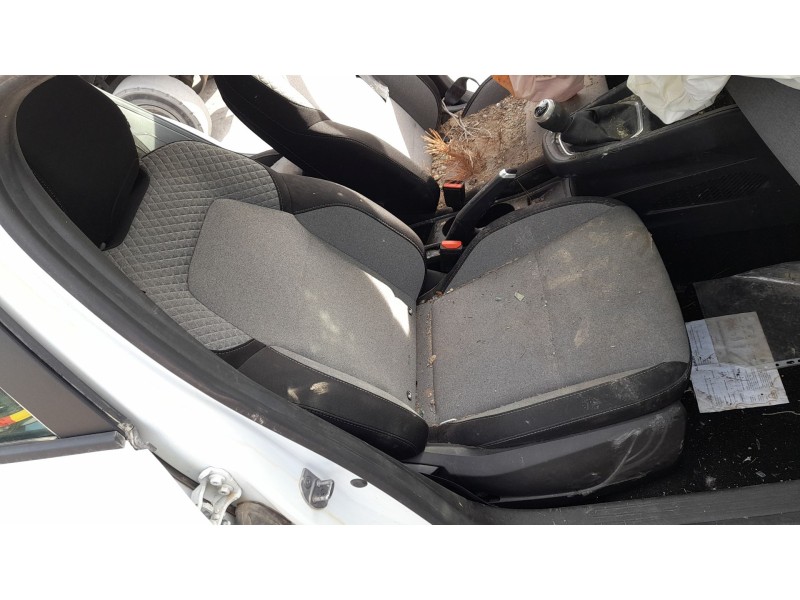 Recambio de asiento delantero derecho para mitsubishi colt 100t motion referencia OEM IAM  C/AIRBAG 