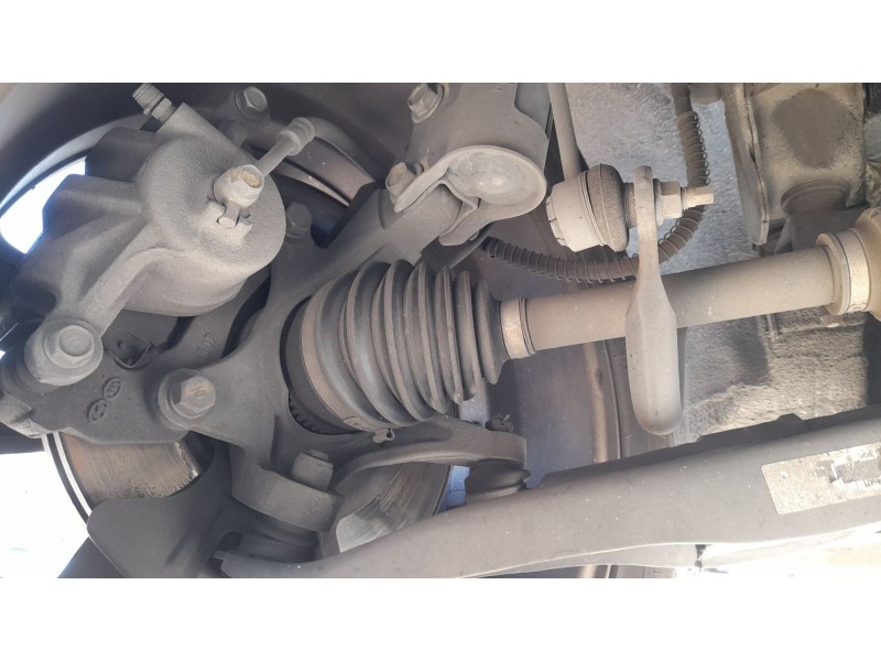 Recambio de mangueta delantera derecha para hyundai ix20 (jc) 1.6 crdi referencia OEM IAM 517161K000  