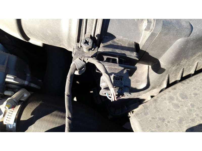 Recambio de caudalimetro para hyundai ix20 (jc) 1.6 crdi referencia OEM IAM 281642A500  