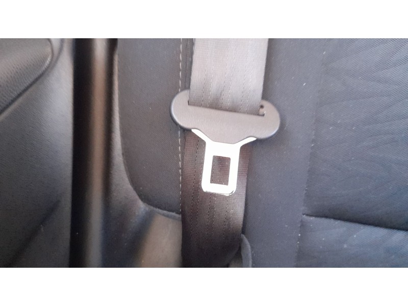 Recambio de cinturon seguridad trasero derecho para hyundai ix20 (jc) 1.6 crdi referencia OEM IAM 898201P000EQ  