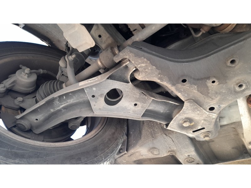 Recambio de brazo suspension inferior delantero derecho para hyundai ix20 (jc) 1.6 crdi referencia OEM IAM 545011P100  