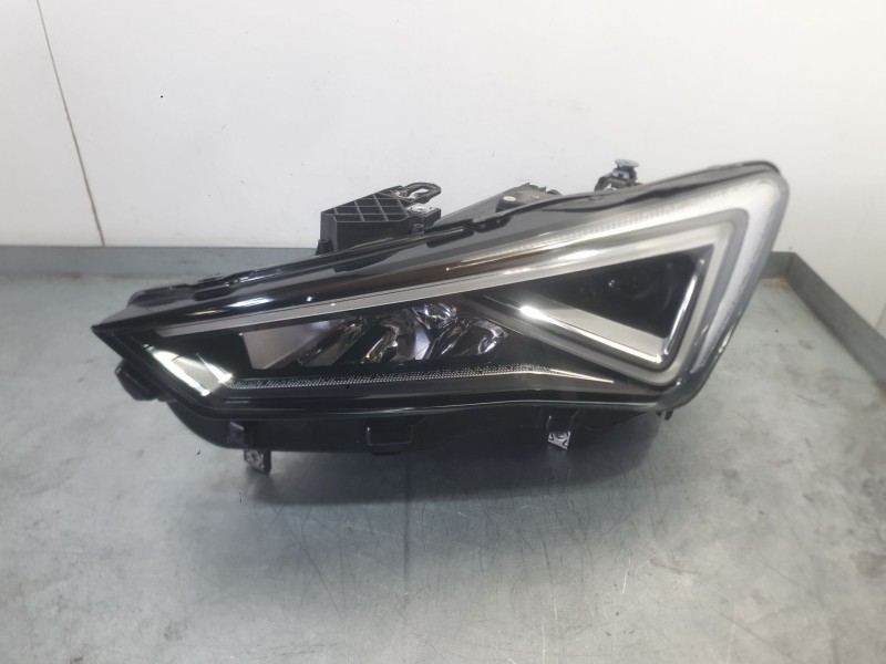 Recambio de faro izquierdo para seat leon (kl1, klg) 1.5 etsi referencia OEM IAM 5FB941007J VALEO LC20794