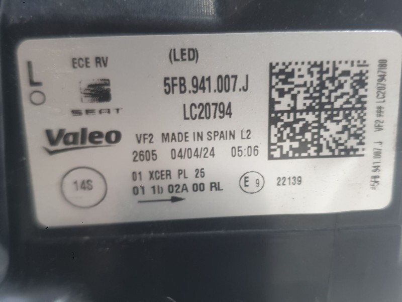 Recambio de faro izquierdo para seat leon (kl1, klg) 1.5 etsi referencia OEM IAM 5FB941007J VALEO LC20794