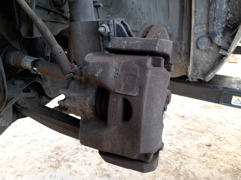 Recambio de pinza freno delantera izquierda para peugeot 5008 (0u_, 0e_) 1.6 hdi referencia OEM IAM 4400V7  