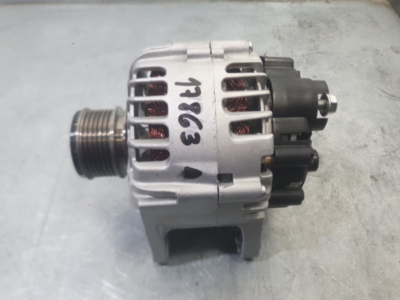 Recambio de alternador para renault clio iv (bh_) 1.5 dci 90 referencia OEM IAM 231005018R 231008918R 