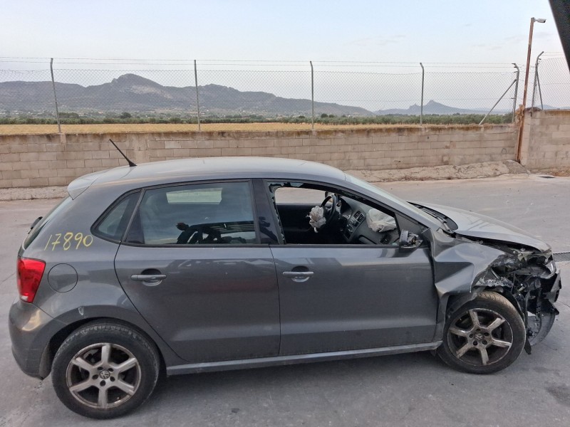 volkswagen polo v (6r1, 6c1) del año 2010