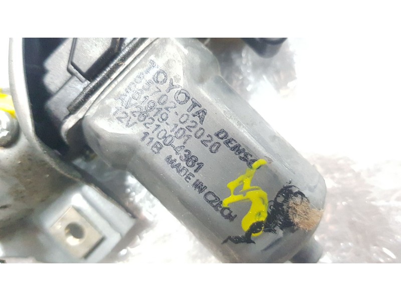 Recambio de elevalunas delantero izquierdo para toyota yaris (_p13_) 1.0 (ksp130) referencia OEM IAM 698200D440  
