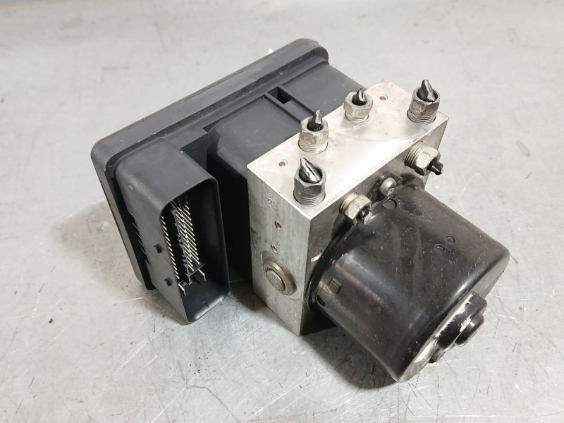 Recambio de abs para ford focus c-max (dm2) 1.8 tdci referencia OEM IAM 1468868  