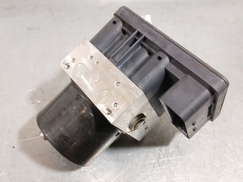 Recambio de abs para ford focus c-max (dm2) 1.8 tdci referencia OEM IAM 1468868  