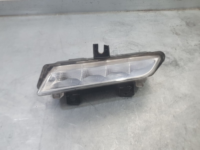 Recambio de piloto delantero izquierdo para renault clio iv (bh_) 1.5 dci 90 referencia OEM IAM  LUZ DIURNA 