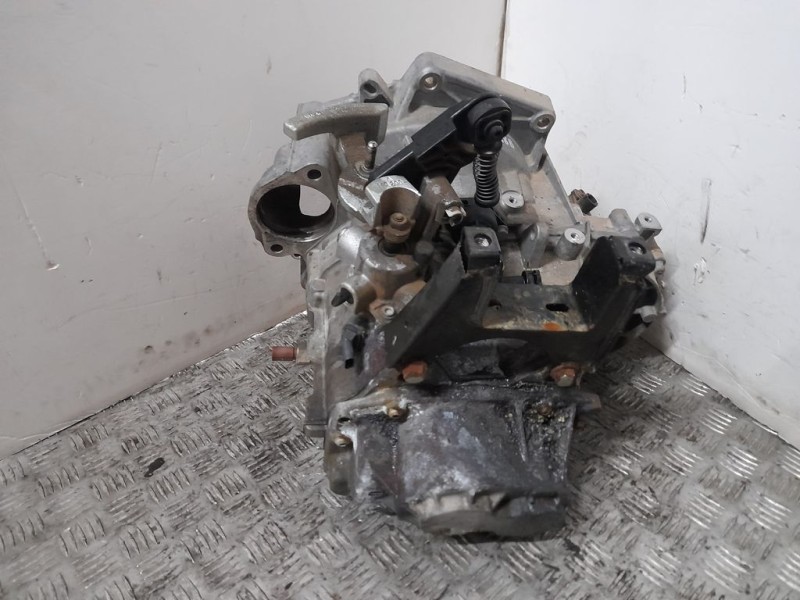 Recambio de caja cambios para seat ibiza sc (6p5) style connect referencia OEM IAM QTR 15105 6VELOCIDADES