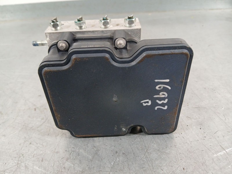 Recambio de abs para mitsubishi mirage / space star vi hatchback (a0_a) 1.2 referencia OEM IAM 4670B492  