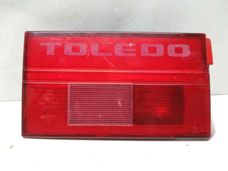 Recambio de piloto trasero izquierdo para seat toledo (1l) 1.6 referencia OEM IAM 1L0945093E  INTERIOR