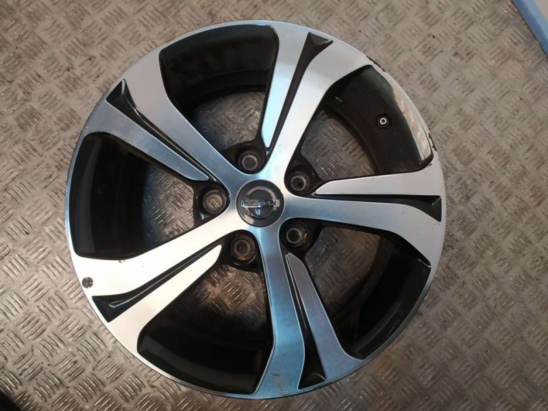 Recambio de juego llantas aluminio para nissan pulsar (c13) acenta referencia OEM IAM 6.5X16 5 TORN ET40 ALUMINIO 