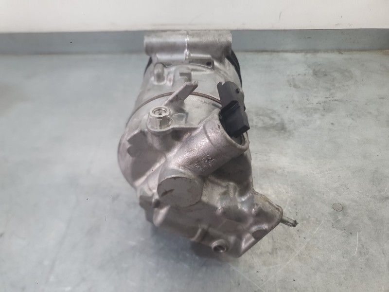 Recambio de compresor aire acondicionado para peugeot 3008 ii suv (mc_, mr_, mj_, m4_) 1.5 bluehdi 130 referencia OEM IAM 982309