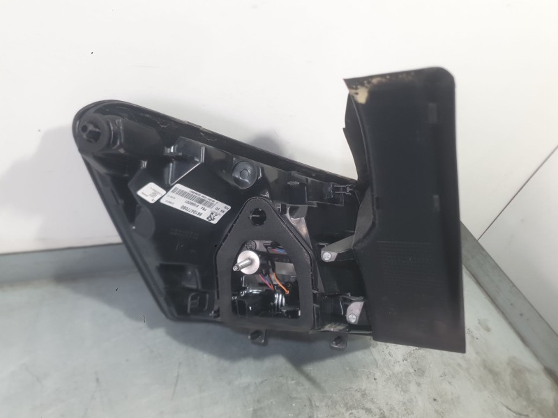 Recambio de piloto trasero derecho exterior para peugeot 3008 ii suv (mc_, mr_, mj_, m4_) 1.5 bluehdi 130 referencia OEM IAM 981
