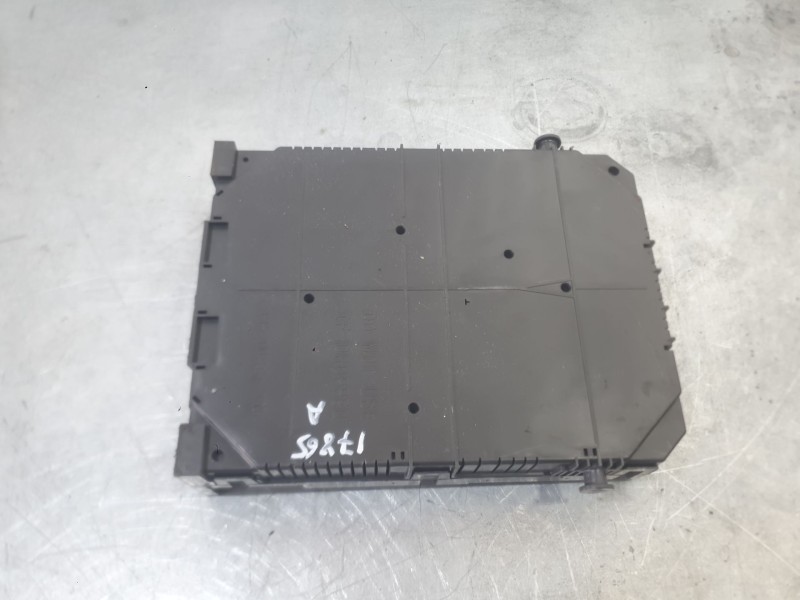 Recambio de caja reles / fusibles para peugeot 3008 ii suv (mc_, mr_, mj_, m4_) 1.5 bluehdi 130 referencia OEM IAM 9810296180  