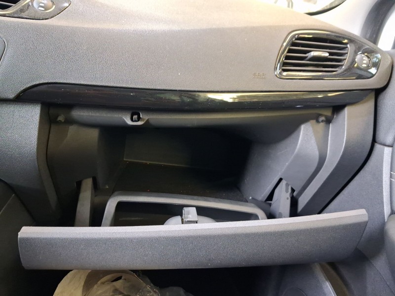 Recambio de guantera para renault grand scénic iii (jz0/1_) 1.6 dci (jz00, jz12) referencia OEM IAM 682521686R 681080026R 