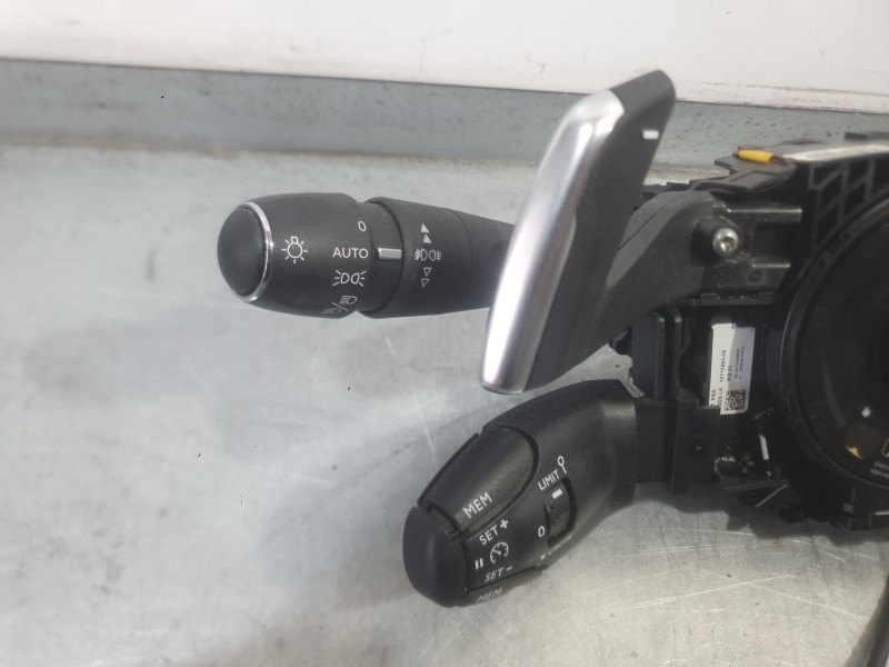 Recambio de mando luces y limpia para peugeot 3008 ii suv (mc_, mr_, mj_, m4_) 1.5 bluehdi 130 referencia OEM IAM 98312544ZD  