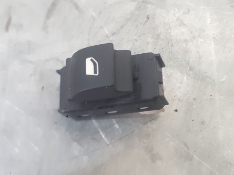 Recambio de mando elevalunas trasero izquierdo para peugeot 3008 ii suv (mc_, mr_, mj_, m4_) 1.5 bluehdi 130 referencia OEM IAM 