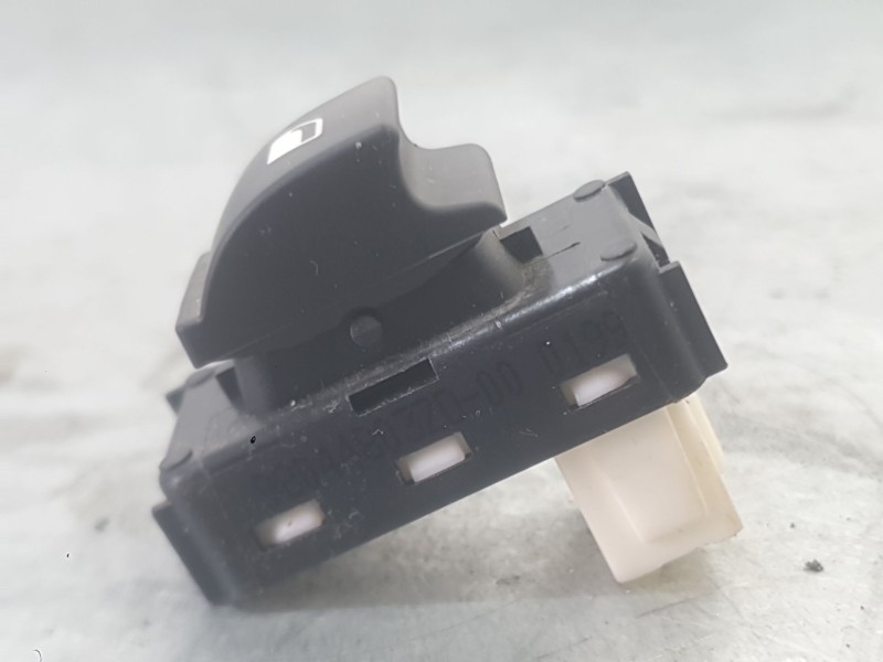 Recambio de mando elevalunas trasero izquierdo para peugeot 3008 ii suv (mc_, mr_, mj_, m4_) 1.5 bluehdi 130 referencia OEM IAM 