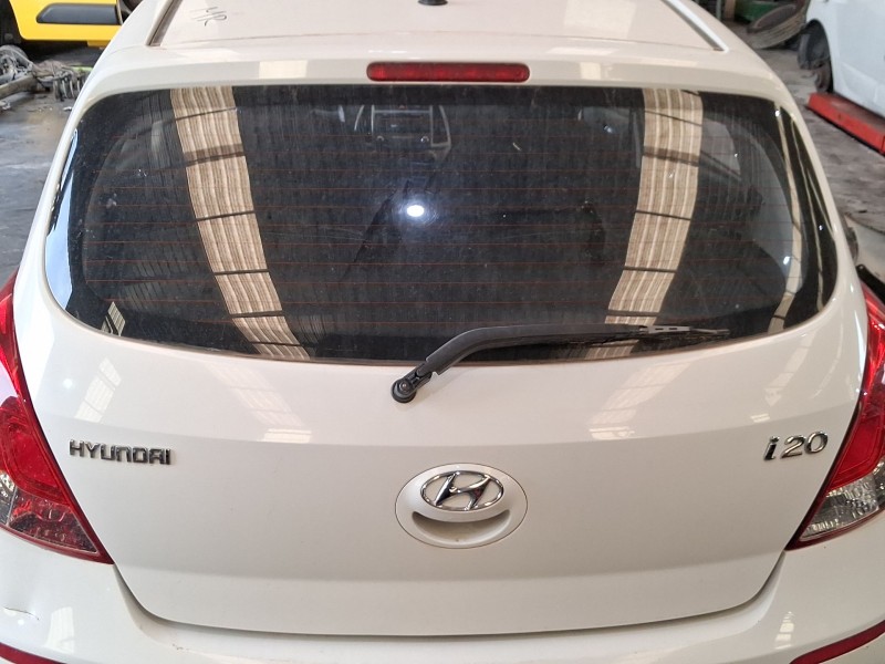 Recambio de porton trasero para hyundai i20 i (pb, pbt) 1.2 referencia OEM IAM 737001J020  