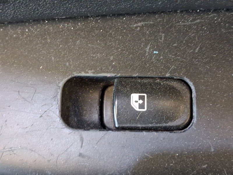 Recambio de mando elevalunas delantero derecho para hyundai i20 i (pb, pbt) 1.2 referencia OEM IAM 935801J002  