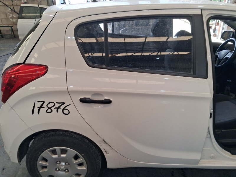 Recambio de puerta trasera derecha para hyundai i20 i (pb, pbt) 1.2 referencia OEM IAM 770041J010  