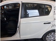 Recambio de puerta trasera izquierda para hyundai i20 i (pb, pbt) 1.2 referencia OEM IAM 770031J010  