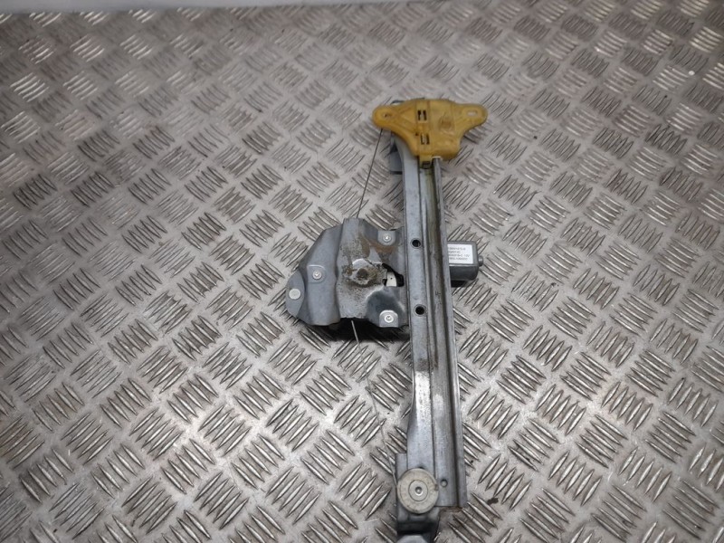 Recambio de elevalunas trasero izquierdo para renault captur expression referencia OEM IAM 827012973R  ELECTRICO 2 PINES