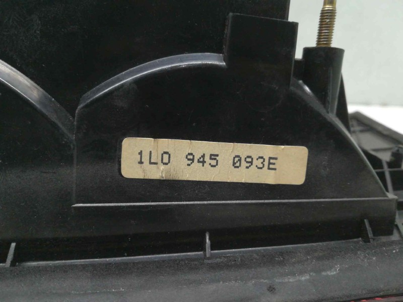 Recambio de piloto trasero izquierdo para seat toledo (1l) 1.6 referencia OEM IAM 1L0945093E  INTERIOR