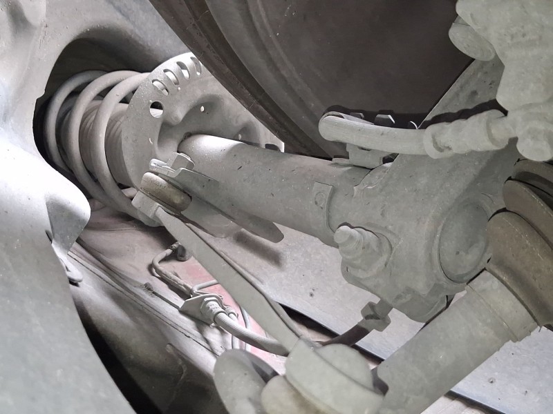 Recambio de amortiguador delantero izquierdo para seat ibiza iv (6j5, 6p1) 1.2 tsi referencia OEM IAM 6C0413031CN  