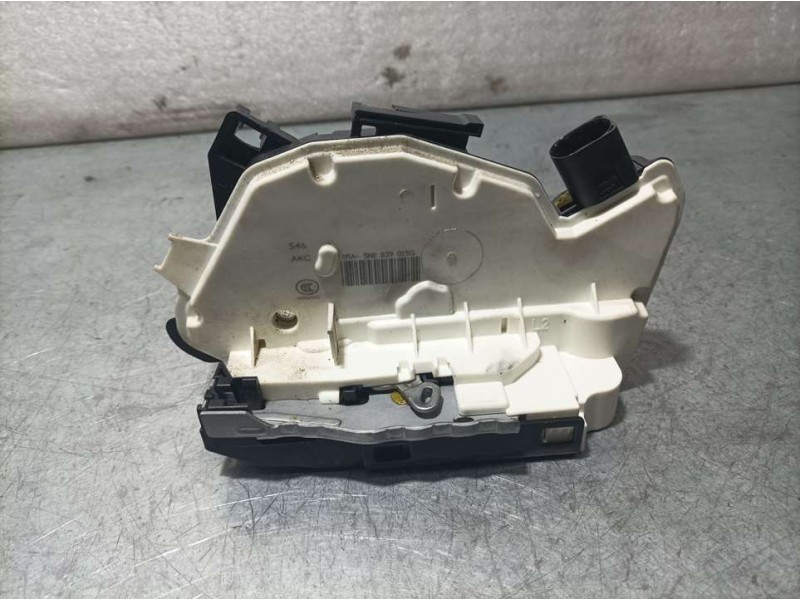 Recambio de cerradura puerta trasera izquierda para volkswagen tiguan (5n1) advance bluemotion referencia OEM IAM 5N0839015G  EL