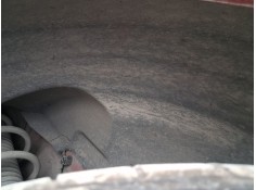 PLASTICO PASE RUEDA DEL. IZQ. 6P0809957 