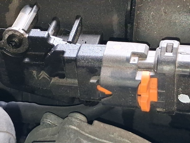 Recambio de caudalimetro para peugeot 2008 ii (ud_, us_, uy_, uj_, ur_, uc_) 1.5 bluehdi 130 referencia OEM IAM 9677093080  